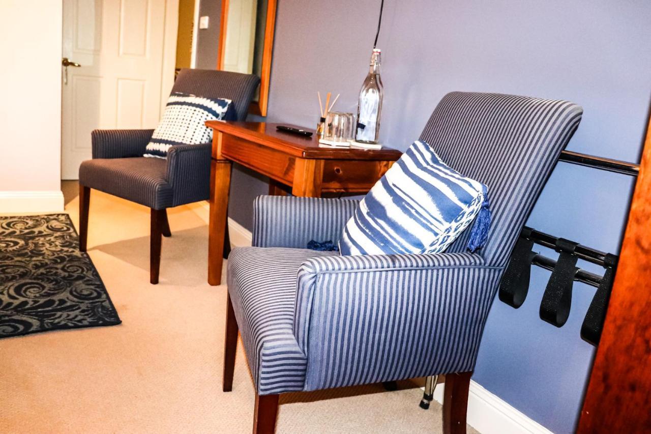 Plumes Boutique Bed & Breakfast Tamworth Exteriör bild