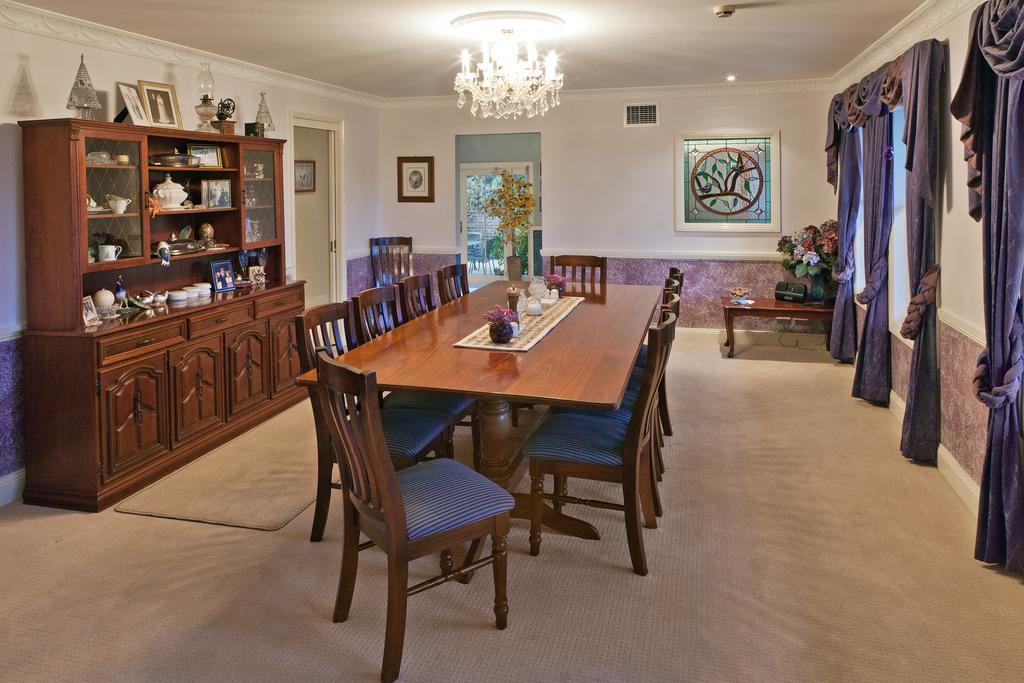 Plumes Boutique Bed & Breakfast Tamworth Exteriör bild