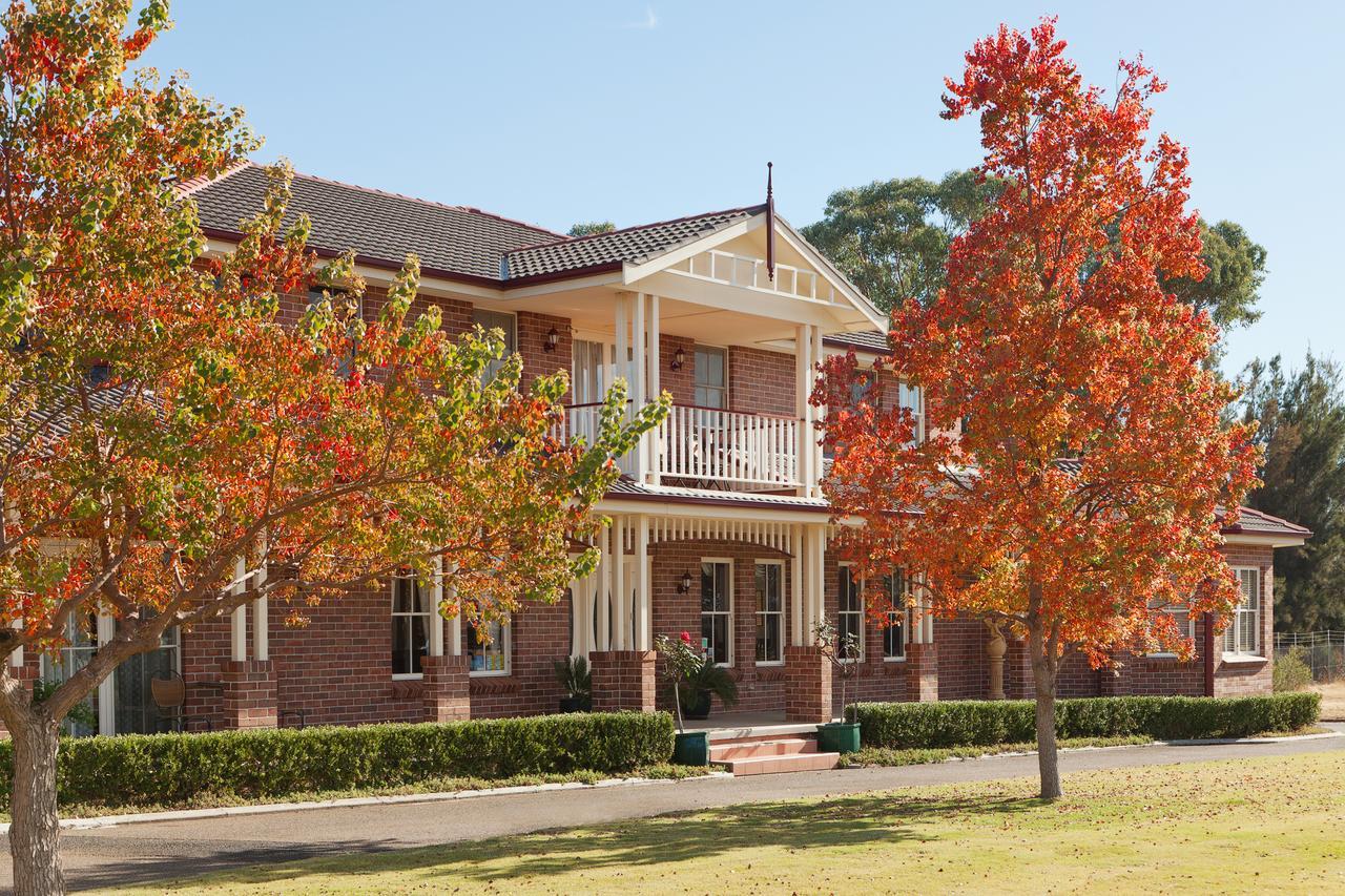 Plumes Boutique Bed & Breakfast Tamworth Exteriör bild